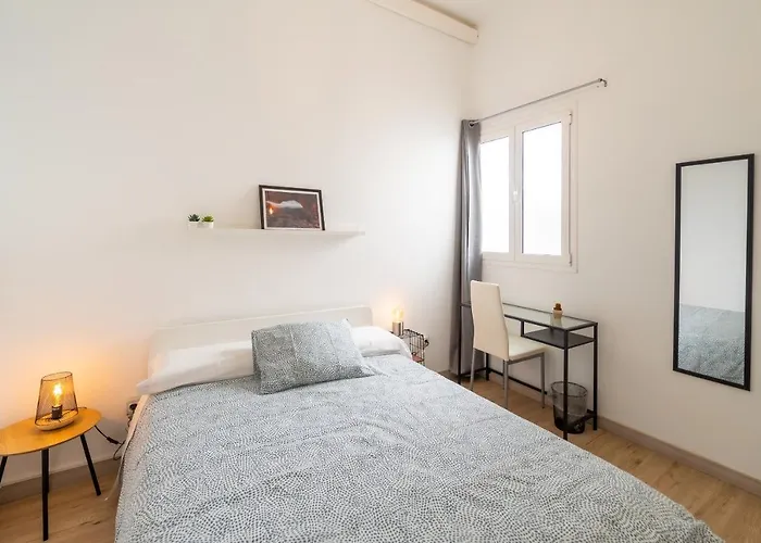Un Lugar House Canteras - Coliving